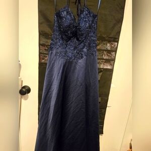 Gorgeous formal dress